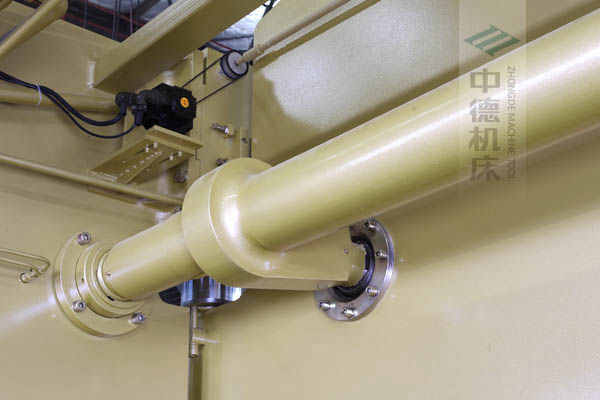 ZDP-20050高精度扭軸同步裝置，采用知名品牌關(guān)節(jié)軸承，經(jīng)久耐用.jpg