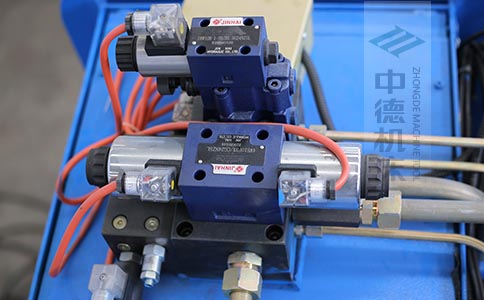ZDPK-8025采用進(jìn)口液壓閥，抗高壓，持久耐用無故障.jpg