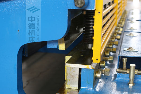 ZDS-432選用上海優(yōu)質(zhì)刀片，使用壽命更長.jpg
